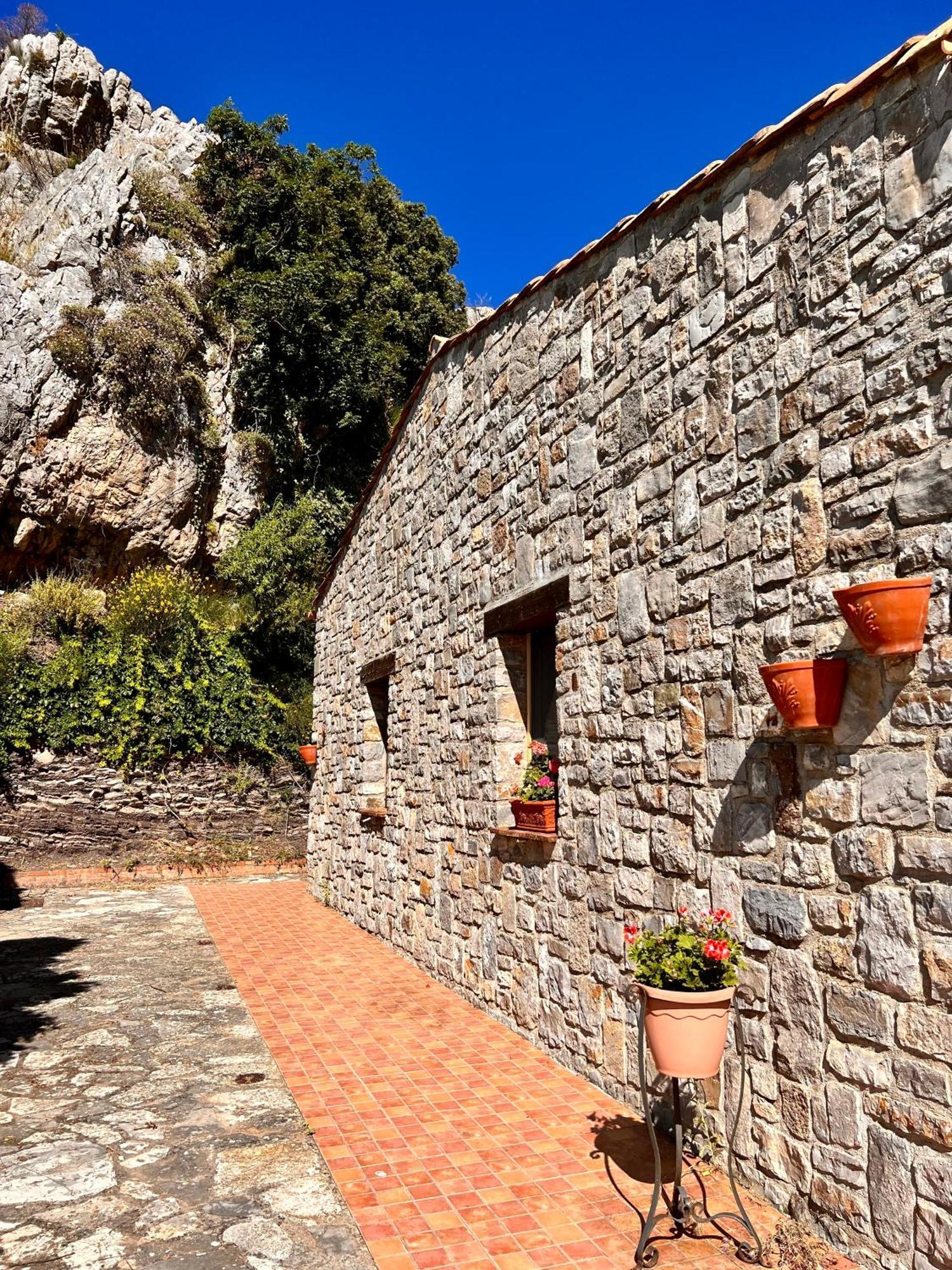Mandra Chiusilla Vila Collesano Exterior foto