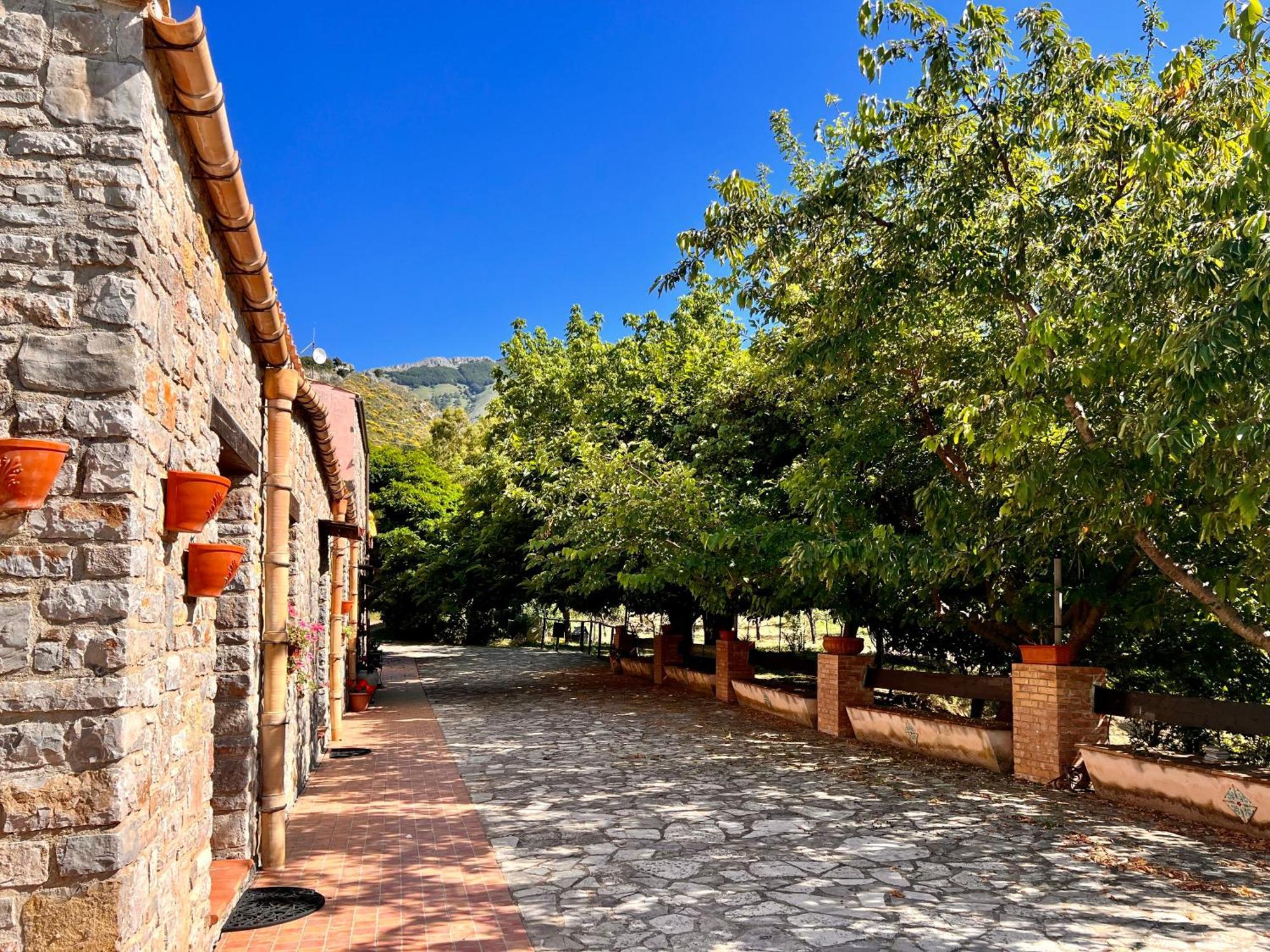 Mandra Chiusilla Vila Collesano Exterior foto